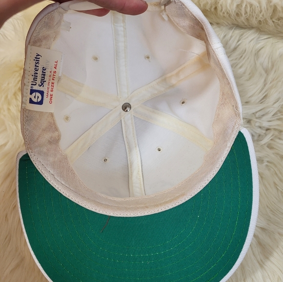 University Square Vintage Eagle Snapback - Picture 6 of 8